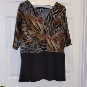 Banabee Pilot Style Animal Print top